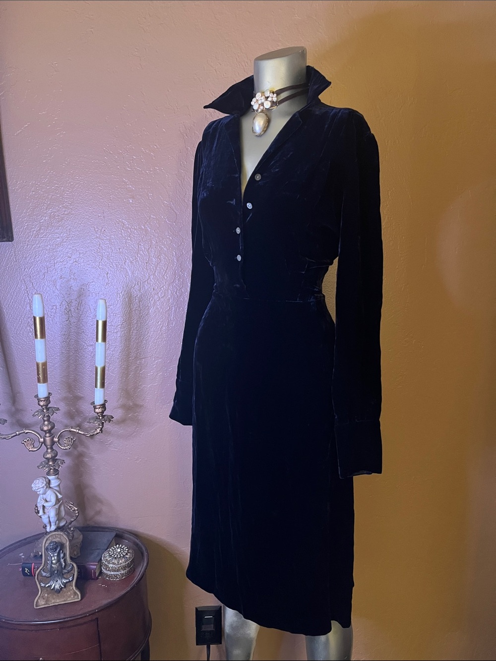 Vintage Laura Ashley Midi Dress Features a Luxurious Silk Velvet Blend.  SZ 8